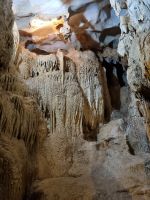 Halong-Bucht (Labyrinthhöhle) &ndash; &copy; Katrin Deutschbein (Eberhardt TRAVEL)