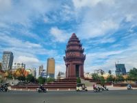 Phnom Penh (Unabhängigkeitsdenkmal) &ndash; &copy; Katrin Deutschbein (Eberhardt TRAVEL)