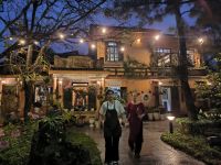 Vietnam. Dinner in Hue &ndash; &copy; Heike Jack (Eberhardt TRAVEL)