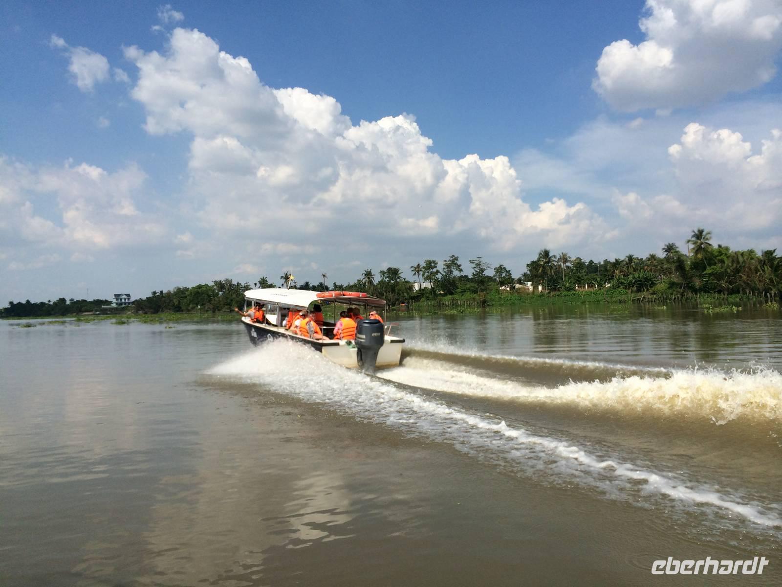 635 &ndash; &copy; Ngoc Anh Nguyen (Eberhardt TRAVEL)