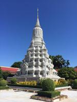 819 Stupa &ndash; &copy; Ngoc Anh Nguyen (Eberhardt TRAVEL)