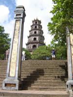 50 Thien Mu-Pagode Hue &ndash; &copy; Ngoc Anh Nguyen (Eberhardt TRAVEL)