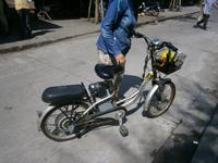 vietnamesisches Elektrofahrrad &ndash; &copy; Jens Fischer (Eberhardt TRAVEL)