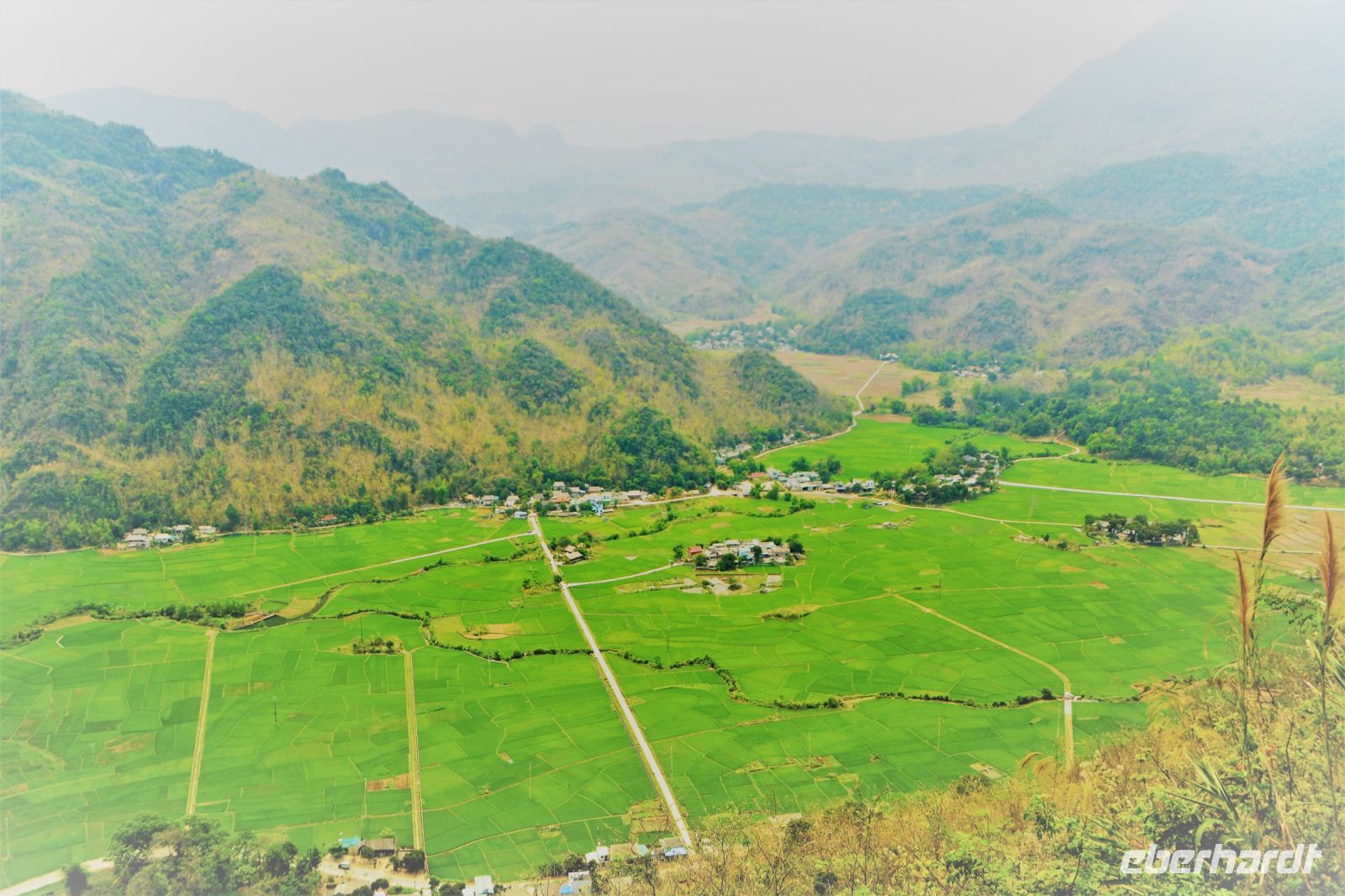 Tal von Mai Chau &ndash; &copy; Gina Egenolf (Eberhardt TRAVEL)