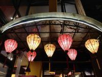 Eingang in unser Restaurant Old Hanoi &ndash; &copy; Marieta Beck (Eberhardt TRAVEL)