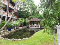 Viele kleine Oasen in Pilgrimage Village, Hue &ndash; &copy; Marieta Beck (Eberhardt TRAVEL)
