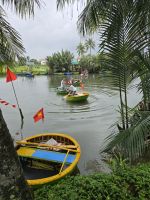 Bambusboote &ndash; &copy; Jürgen Müller (Eberhardt TRAVEL)