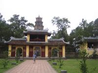Hue - Thien-Mu-Pagode &ndash; &copy; Ralf Mehnert (Eberhardt TRAVEL)