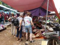 Auf dem Markt. &ndash; &copy; Birgit Hornung (Eberhardt TRAVEL)
