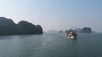 Ha Long Bucht &ndash; &copy; Elena Hinz (Eberhardt TRAVEL)