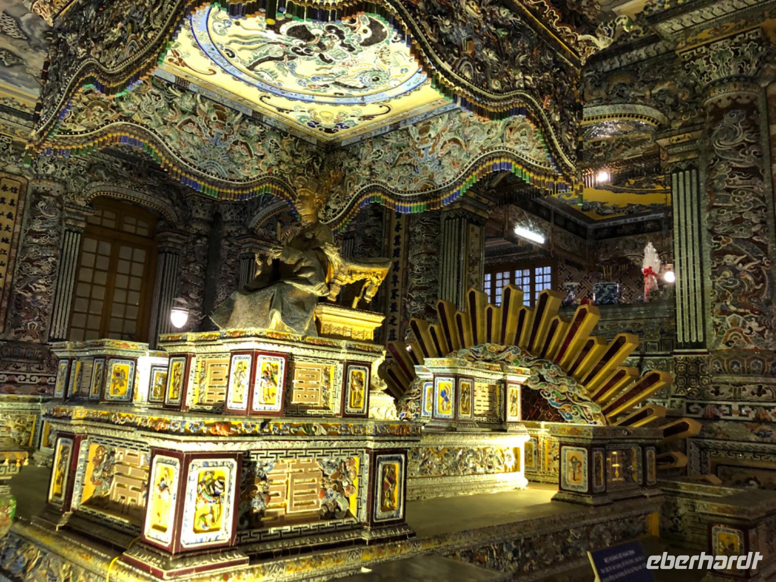 Grabanlage Khai Dinh Hue Vietnam &ndash; &copy; Sabine Letzybyll (Eberhardt TRAVEL)