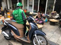 Grab Motorrad Taxi Hanoi &ndash; &copy; Sabine Letzybyll (Eberhardt TRAVEL)
