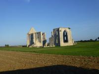 Ile de Re - Ruinen des Klosters &ndash; &copy; Petra Scherbaum (Eberhardt TRAVEL)