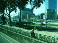 Bilbao- Zubizuri &ndash; &copy; Petra Scherbaum (Eberhardt TRAVEL)