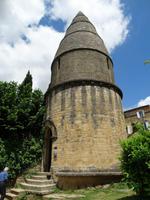 147J Totenlaterne &ndash; &copy; Peter Großer (Eberhardt TRAVEL)