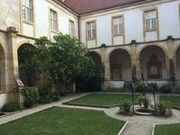 601_Paray-le-Monial_Kreuzgang &ndash; &copy; Peter Großer (Eberhardt TRAVEL)