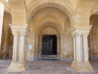 9. Tag Paray le Monial - Narthex &ndash; &copy; Claudia Bernhardt (Eberhardt TRAVEL)
