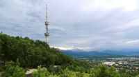 0037-Am Fernsehturm in Almaty &ndash; &copy; Gernod Loose (Eberhardt TRAVEL)
