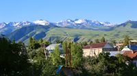 0330-Morgendlicher Blick aus dem Hotel auf 5000er des Tienschan &ndash; &copy; Gernod Loose (Eberhardt TRAVEL)