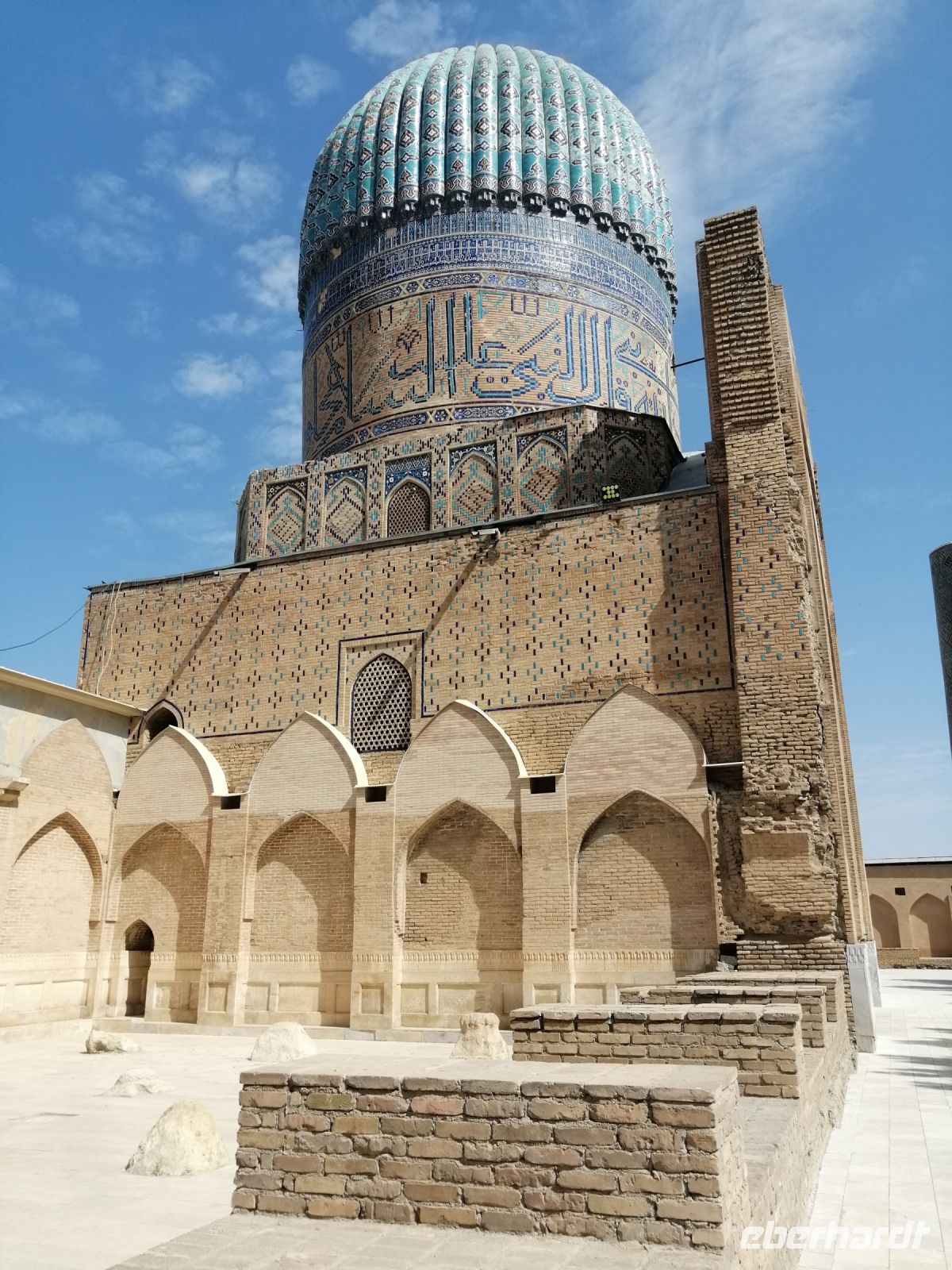 Nebengebäude der Bibi-Khanim-Moschee &ndash; &copy; Andrej Kulikov (Eberhardt TRAVEL)