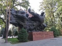 Stadterkundungstour durch Almaty: Panfilow-Park &ndash; &copy; Andrej Kulikov (Eberhardt TRAVEL)