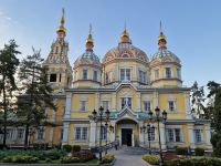 Die orthodoxe Himmelsfahrt-Kathedrale, Almaty &ndash; &copy; Andrey Kulikov (Eberhardt TRAVEL)
