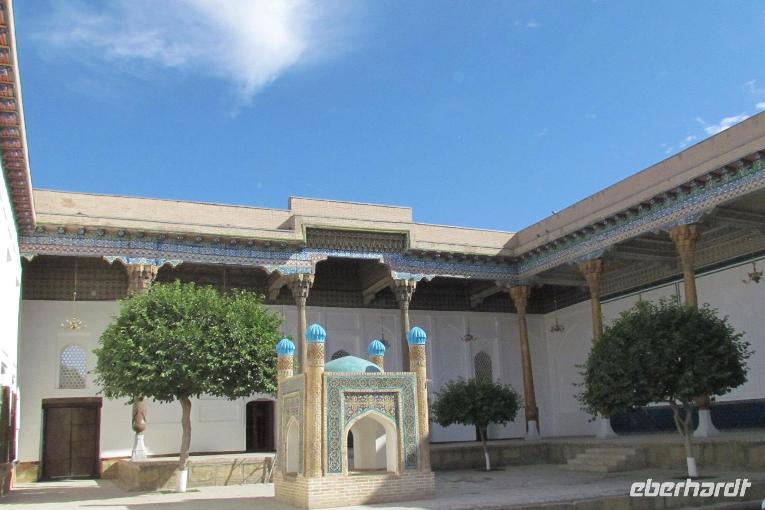 Umgebung Buchara - Naqshbandi &ndash; &copy; Sylvia Ott (Eberhardt TRAVEL)