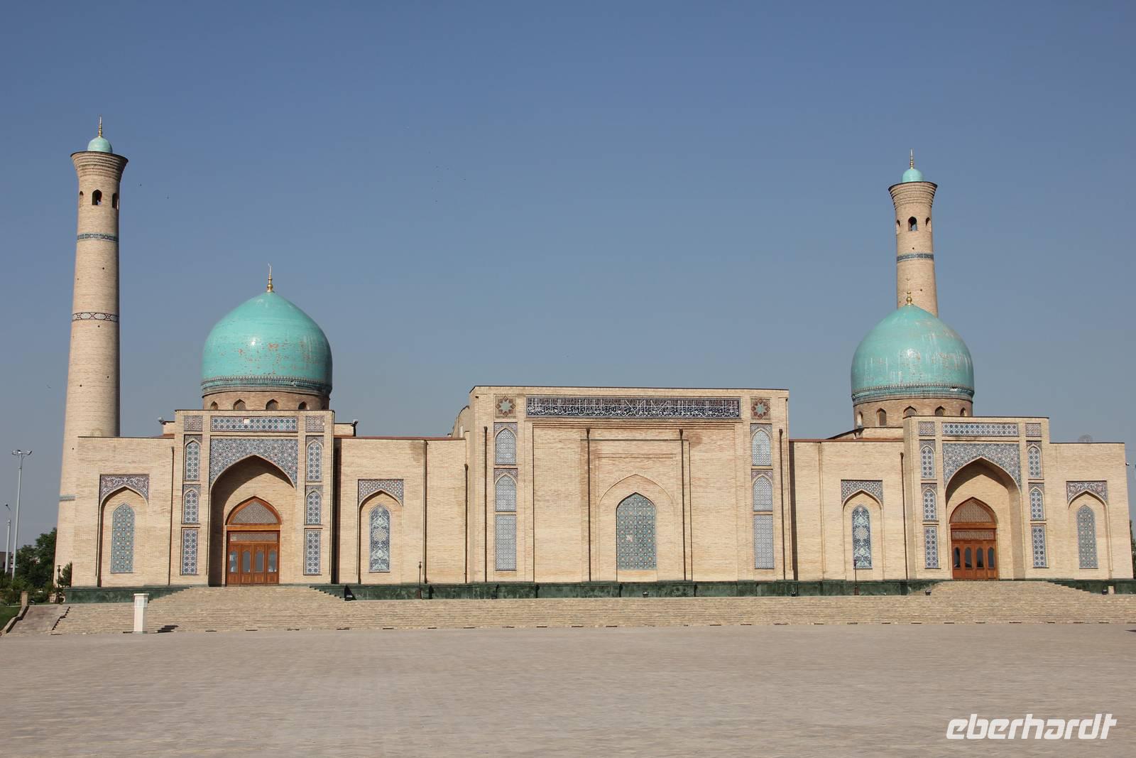 Taschkent - Hast Imam Platz &ndash; &copy; Sylvia Ott (Eberhardt TRAVEL)