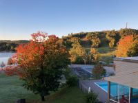 5. Reisetag – Morgensonne und Laubfärbung im Hidden Valley Resort &ndash; &copy; Andreas Wolfsteller (Eberhardt TRAVEL)