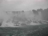Die amerikanischen Fälle aus der Nähe &ndash; &copy; Annette Zocher (Eberhardt TRAVEL)
