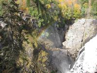 Sainte-Anne Canyon - Regenbogen am Wasserfall &ndash; &copy; Annette Zocher (Eberhardt TRAVEL)