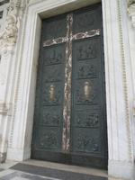 Kirche Sankt Paul vor den Mauern - Portal