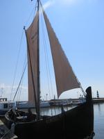 Kurenkahn im Hafen von Nidden