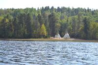 Entspannung am Lac Taureau &ndash; &copy; Andreas Wolfsteller (Eberhardt TRAVEL)