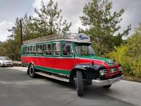 198 Unser Oldtimer-Bus in Agros &ndash; &copy; Konrad Füssel (Eberhardt TRAVEL)