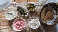 Mittagessen in der Taverne &ndash; &copy; Rico Manns (Eberhardt TRAVEL)