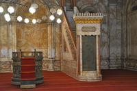 Mirhab (Gebetsnische) und Minbar (Kanzel)