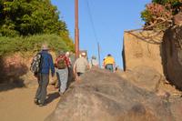 zu Fuß geht es weiter