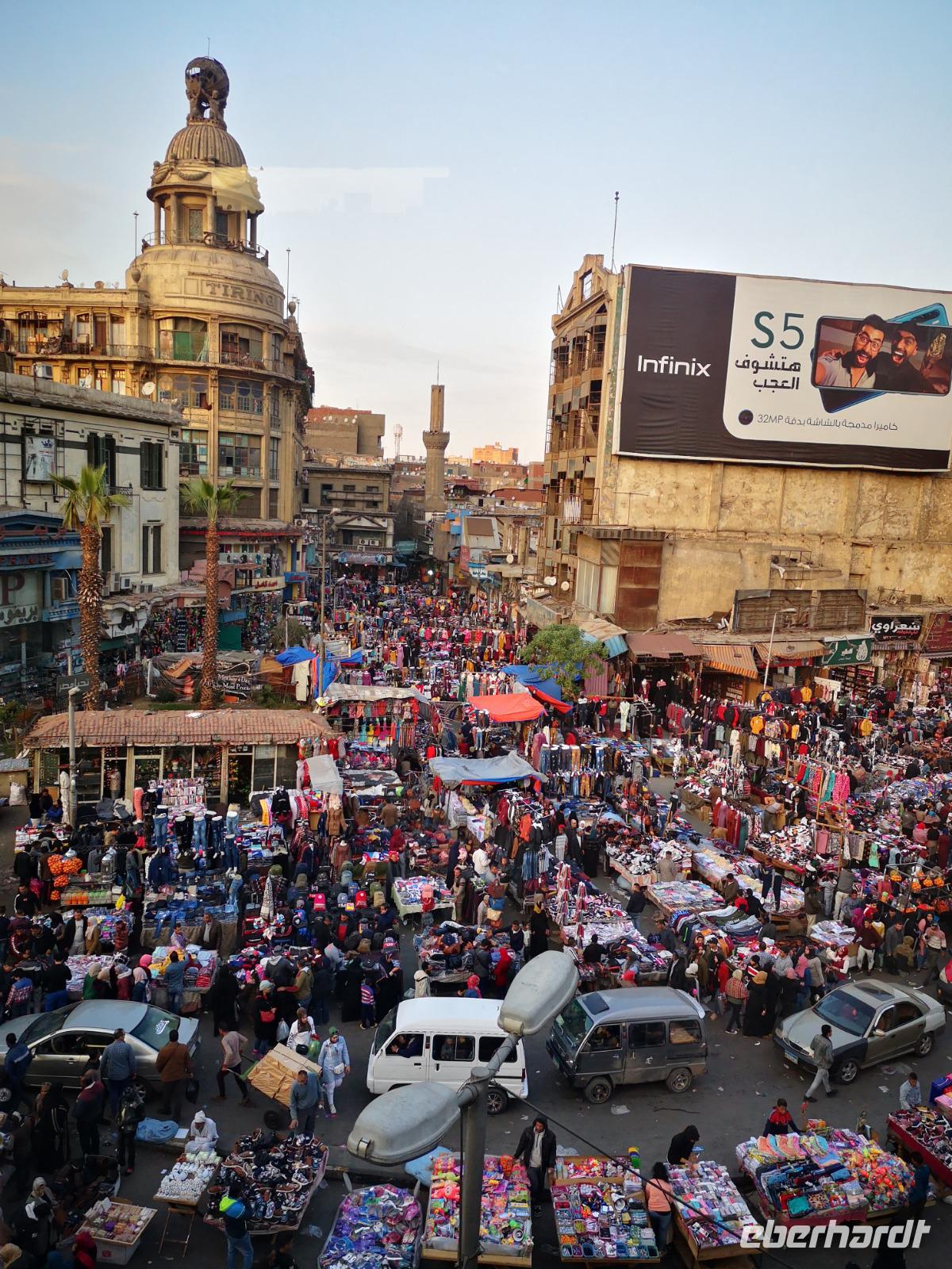 Blick auf Kairos Straßenbasar