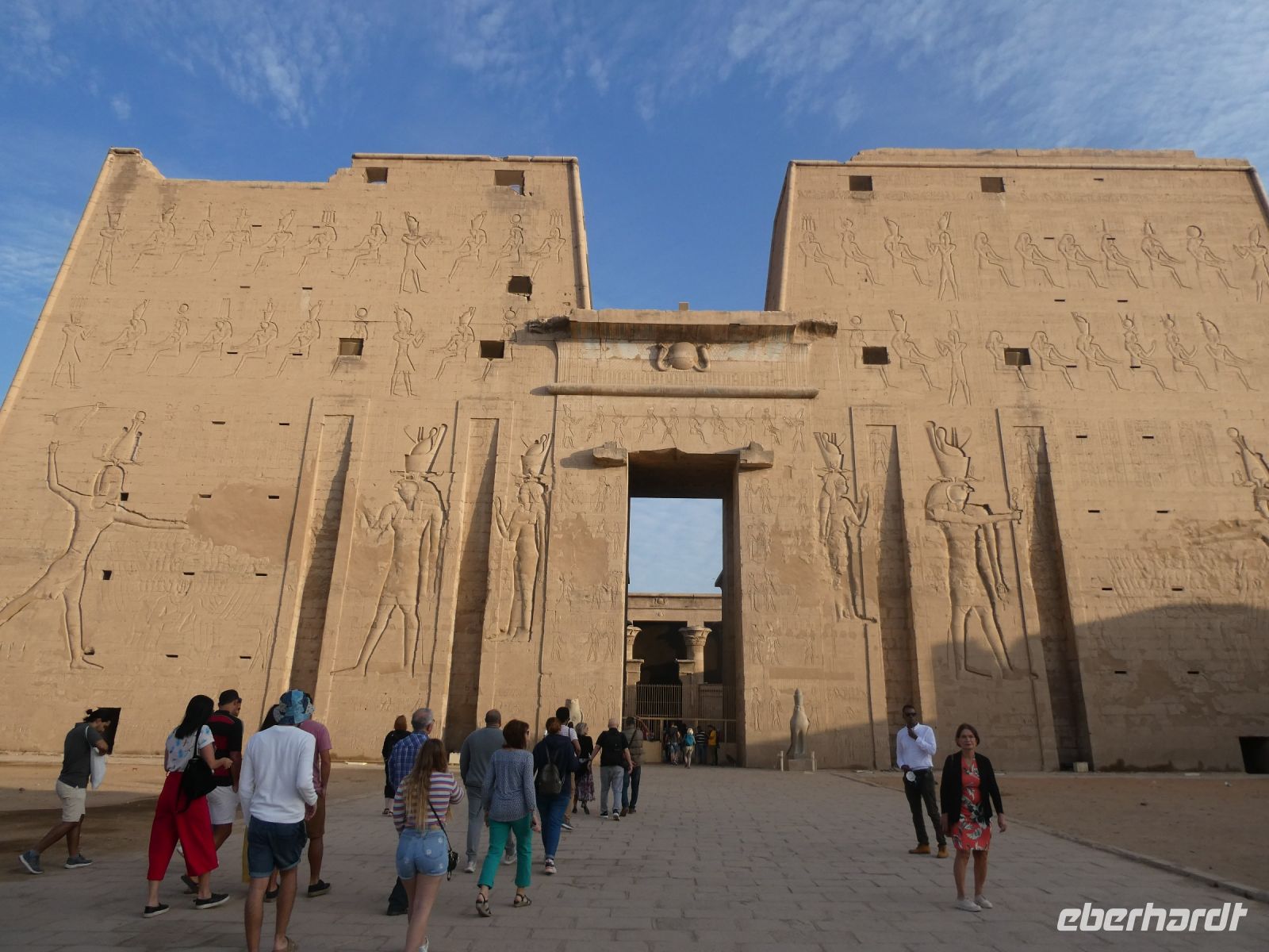 Eingang zum Horus Tempel