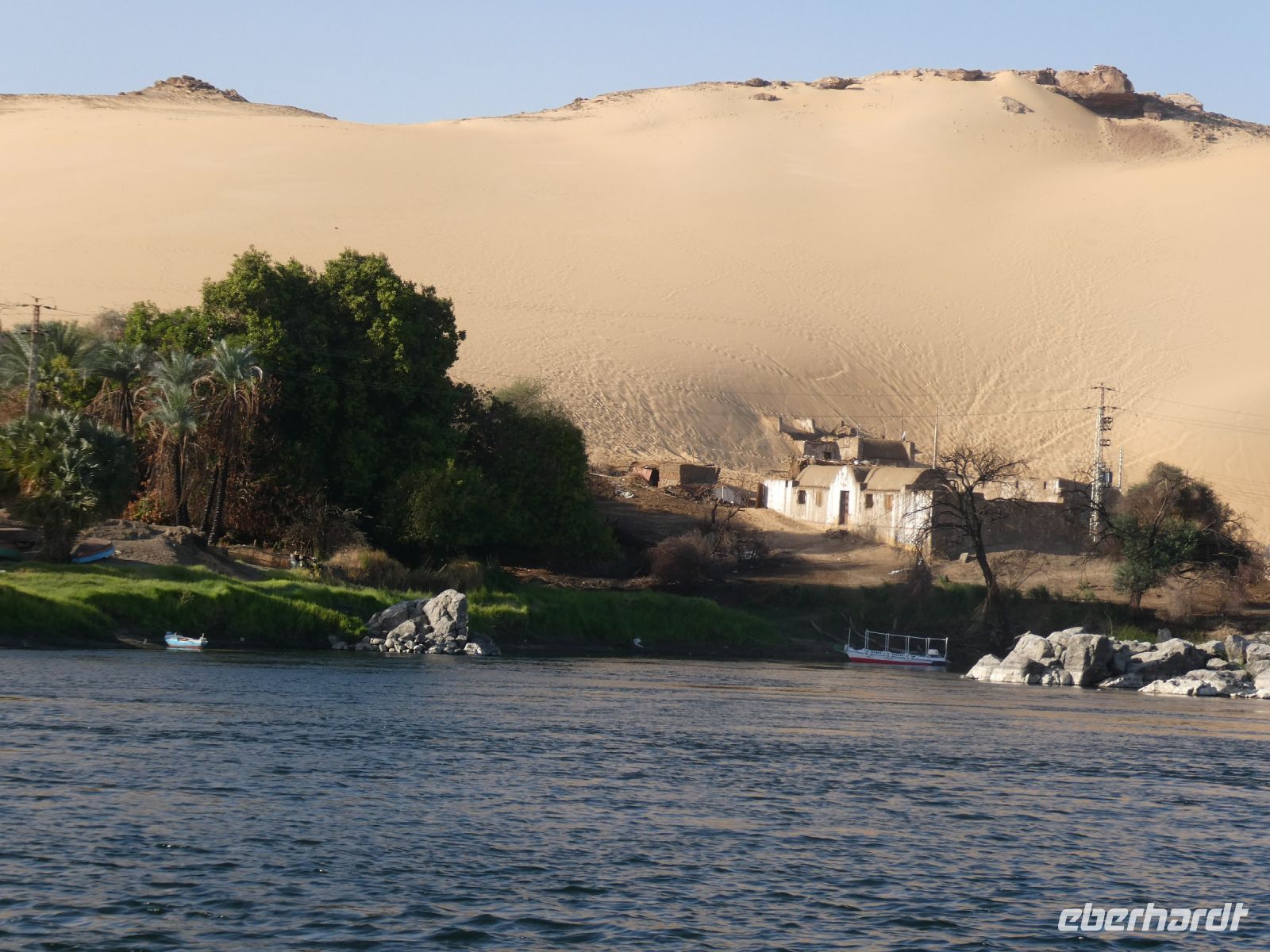 der Sand rückt näher