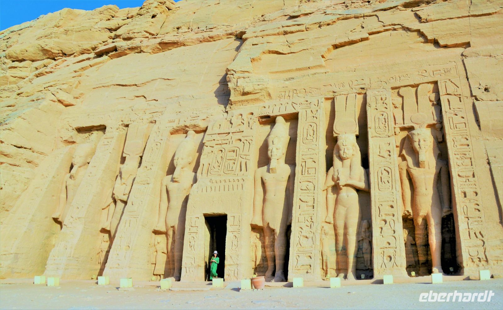 Tempel der Hathor und Nefertari