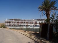 Hotelschiff auf dem Nasser-See