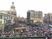 Auf dem Markt in Kairos Altstadt ist was los