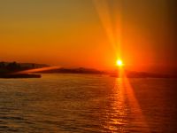 Sonnenaufgang am 15. Februar 2023 an den Ufern des Nil