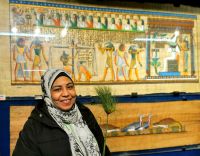 Bei der Papyrusherstellung 