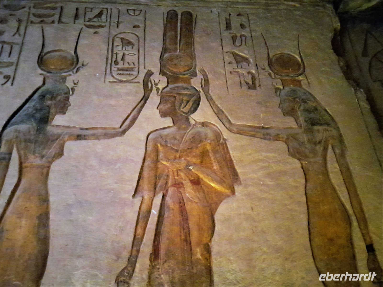 Im Tempel der Nefertari