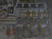 Theben, Tal der Könige, die Grabstätten von Tausert und Setnakht, die Tische biegen sich förmlich unter den reichen Gaben an Lebensmitteln.