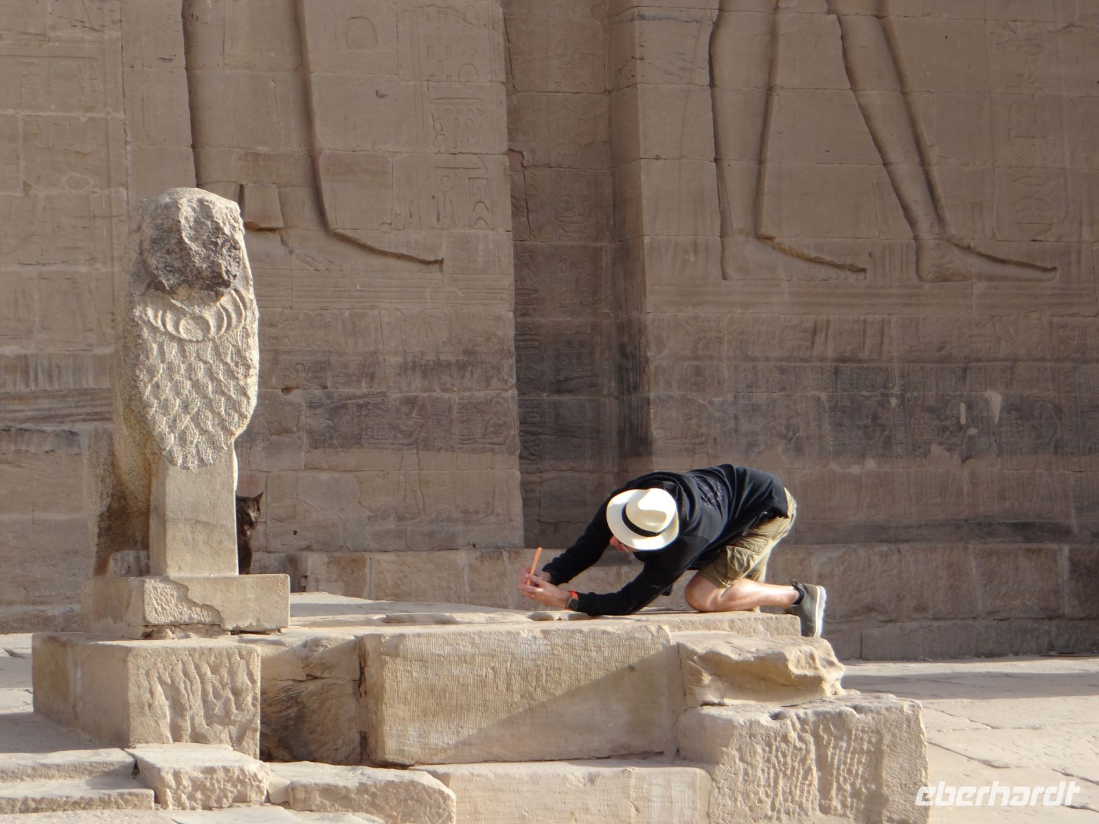 Assuan, Isis-Heiligtum, das besondere Fotomotiv verlangt einen besonderen Einsatz.