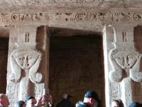Abu Simbel, Hathor-Tempel, Eingangshalle mit der Liebesgöttin Hathor